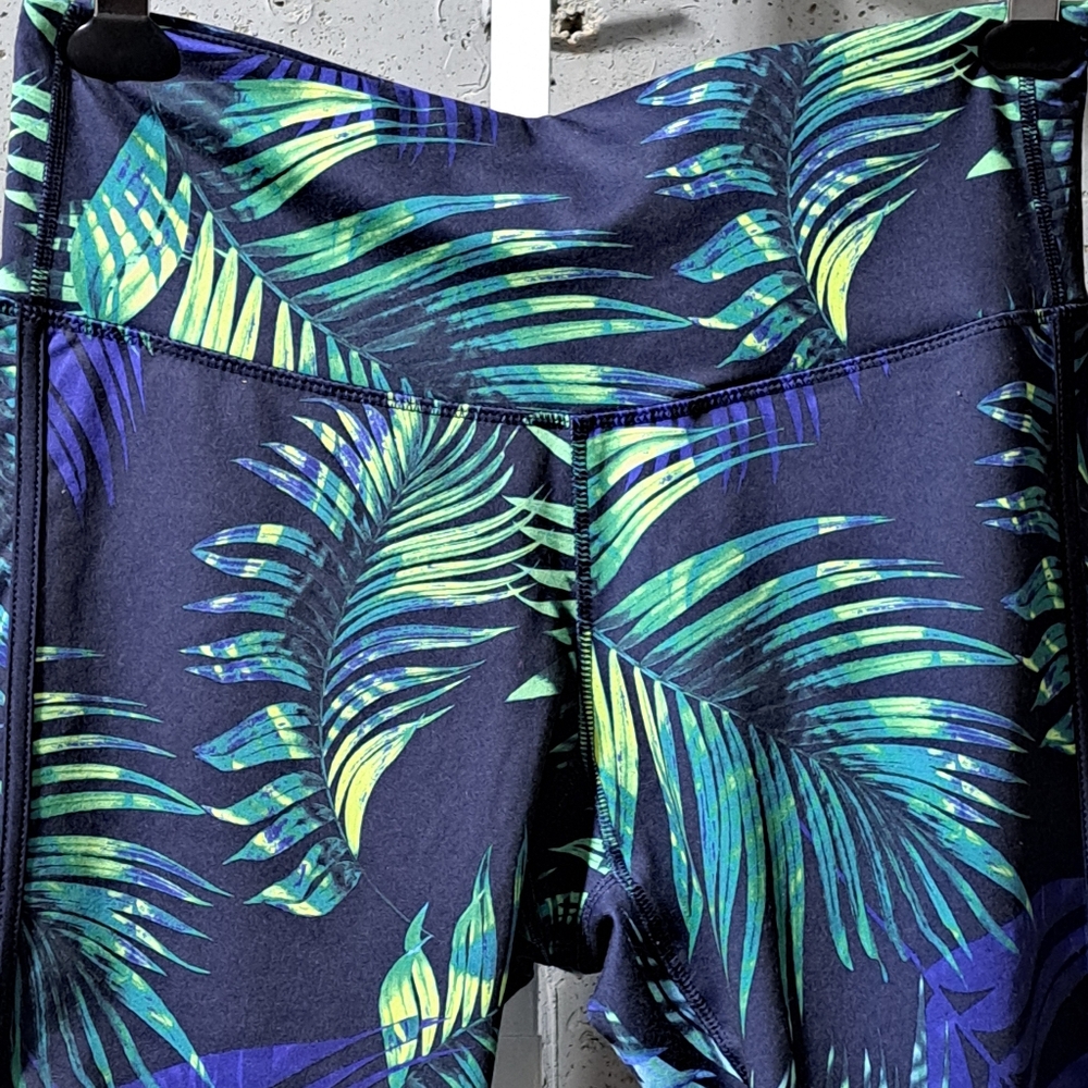 🇯🇲 Sz XL Champion Tropical Print Blue and Green Leggings - Picture 3 of 8